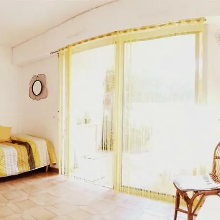 charmant studio * Cassis